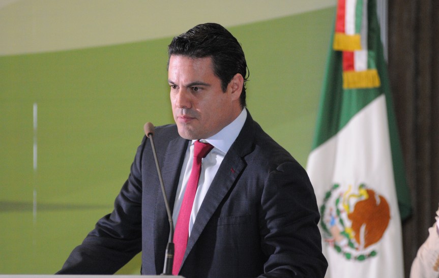 30000262992_861b354585_o