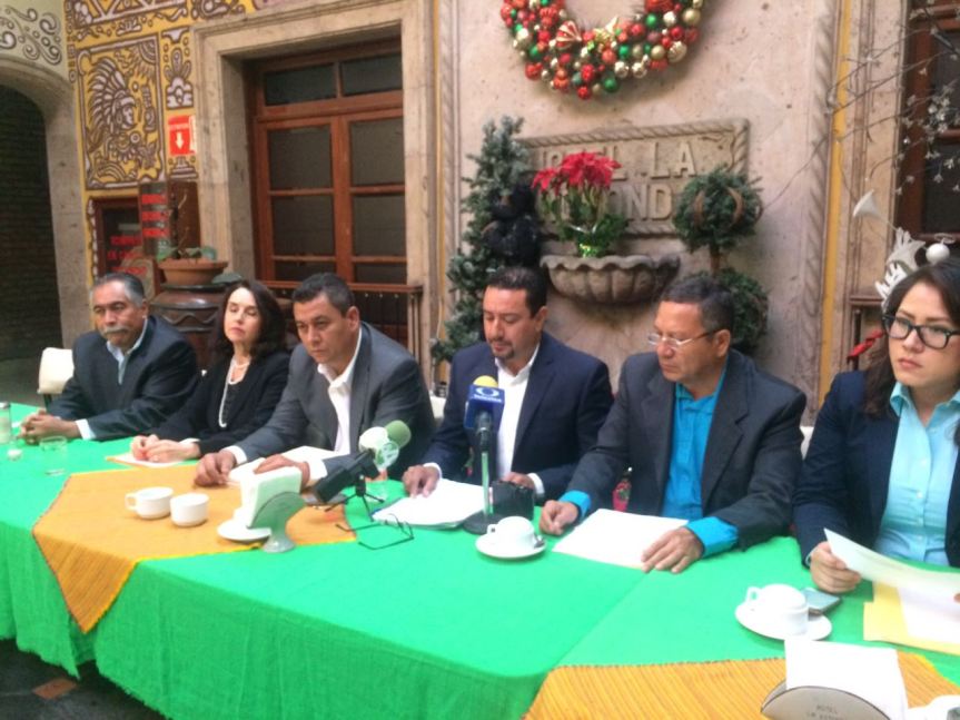 whatsapp-image-2016-12-19-at-6-22-24-pm