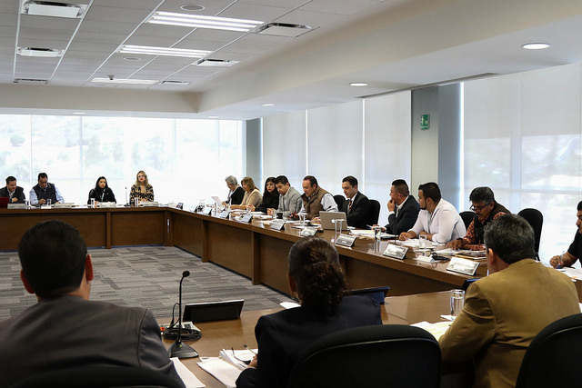 32408965275_8fa637af63_z