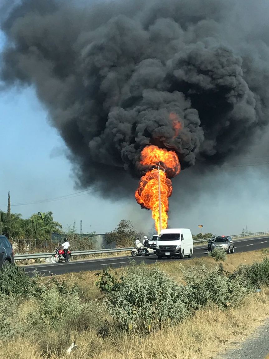 Un robo provoca enorme accidente en ducto de&nbsp;gasolina
