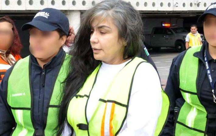 Amparan a la Reyna del Pacífico en su contraataque al Gobierno&nbsp;Federal