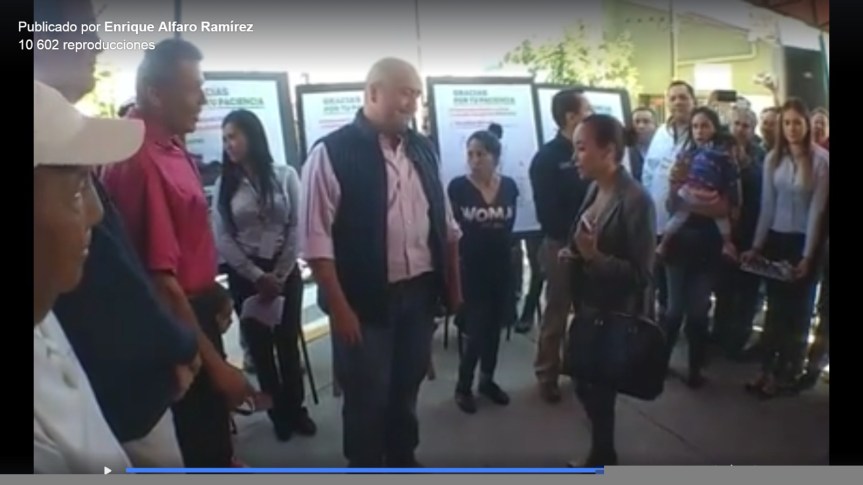 De nuevo Ángeles, ahora irrumpe en acto del&nbsp;alcalde