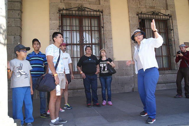 33594750430_e7e9932864_z