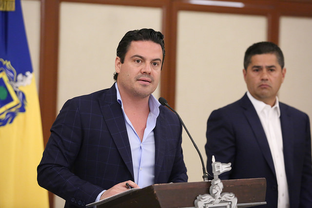 33703586542_fbfee02cc1_z