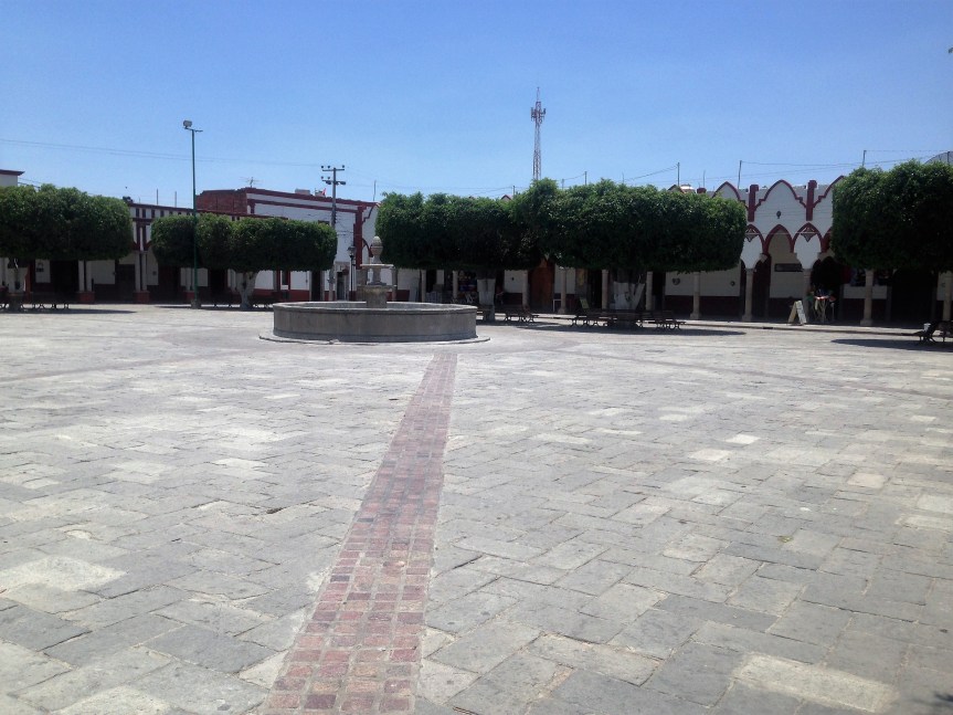 PLAZA JUAN RULFO EN SAN GABRIEL