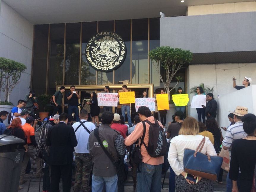 WhatsApp Image 2017-05-16 at 4.39.24 PM (2)