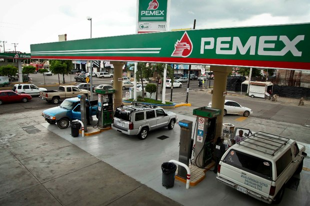 Gasolineros se manifiestan asediados por la delincuencia&nbsp;organizada