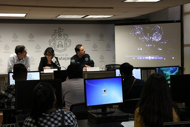 37580017944_ab46f6d2da_z