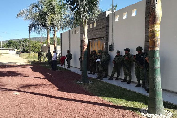 WhatsApp Image 2017-11-08 at 10.06.00 PM