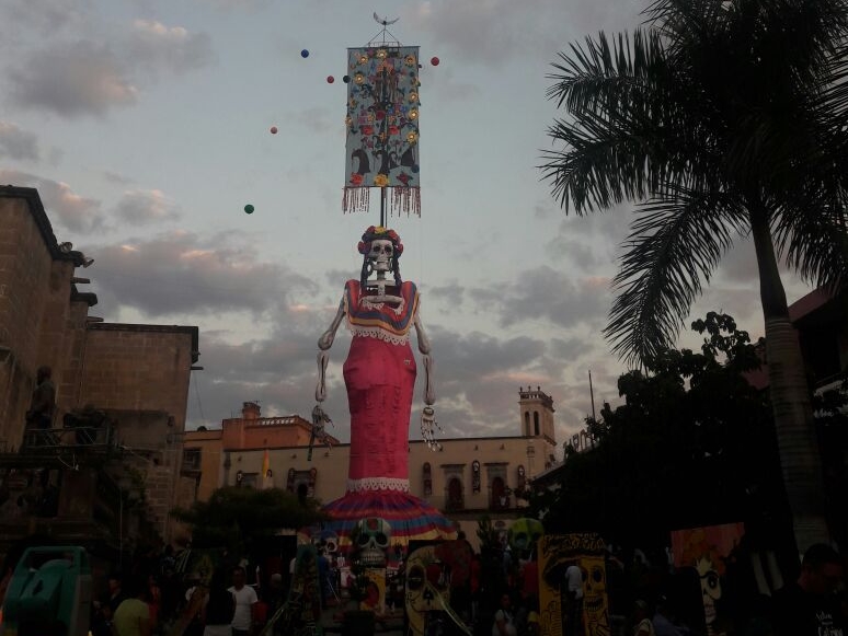 Zapotlanejo implanta tres récords mundiales: La Catrina, el Altar y el Vestido más grandes del&nbsp;mundo