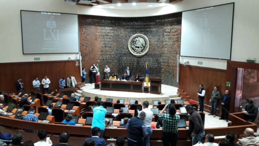 Nombran al Fiscal Anticorrupción, pero no puede asumir su&nbsp;cargo