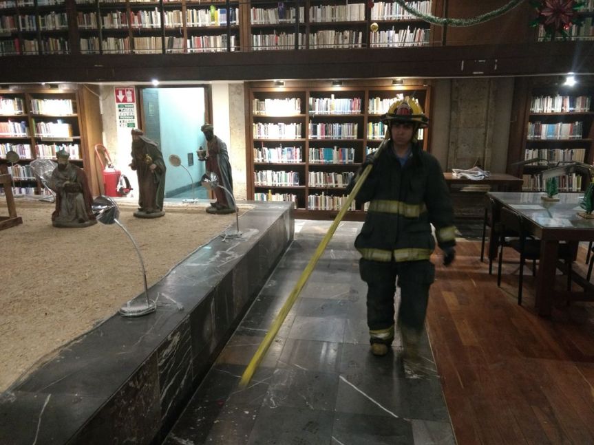 Sofocan incendio en la Biblioteca&nbsp;Iberoamericana