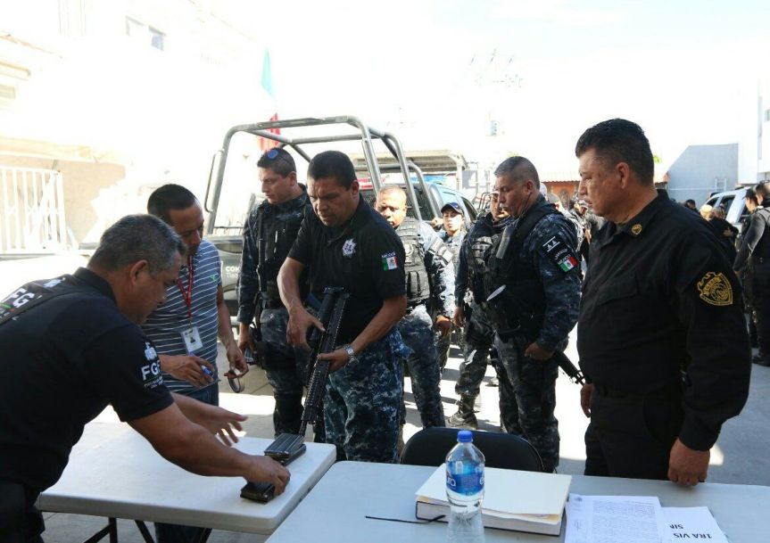 El Ejército y Fiscalía de Jalisco desarman a la policía de Tlaquepaque por presuntos vínculos con el crimen&nbsp;organizado