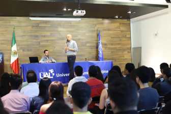 WhatsApp Image 2018-05-21 at 6.18.50 PM (1) - copia