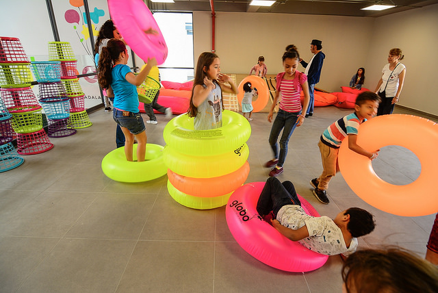 27949620457_9bd2ac664a_z