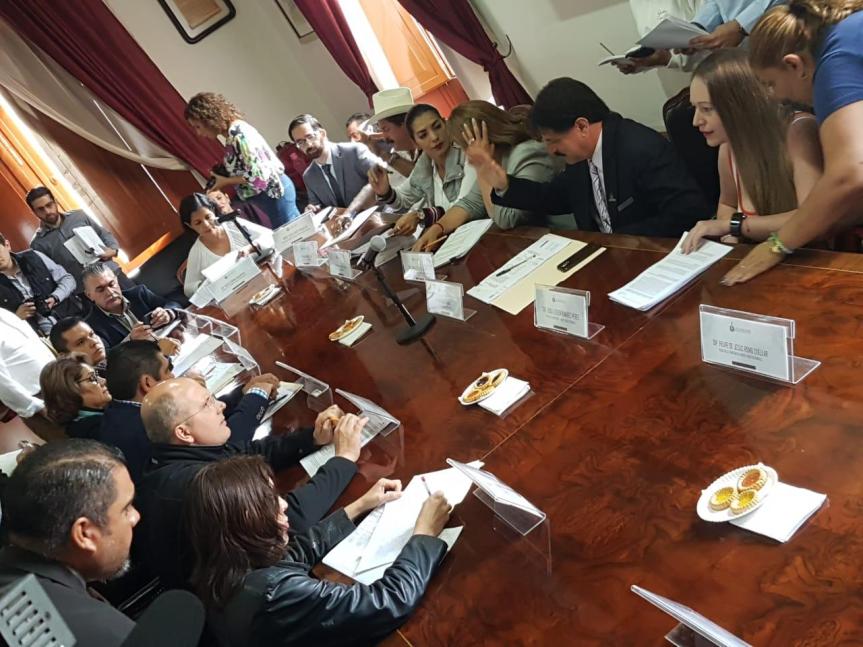 Diputados se amarran las manos para no contratar&nbsp;familiares