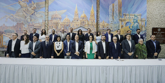 Presenta Alfaro administración estatal con más Secretarías y&nbsp;gabinetes