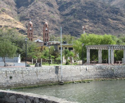 Contaminación del lago de Chapala en el municipio de San Pedro Itzicán 5