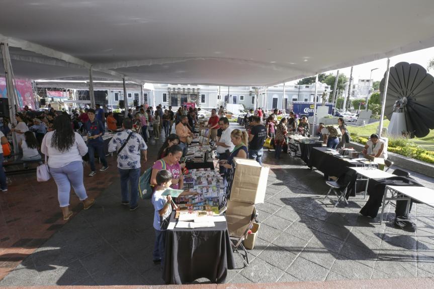 Asimov vs Bradbury: una batalla de ciencia&nbsp;ficción