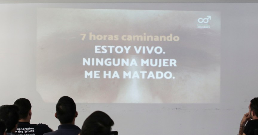 Hombres pueden aportar a la lucha feminista desde su propia&nbsp;masculinidad