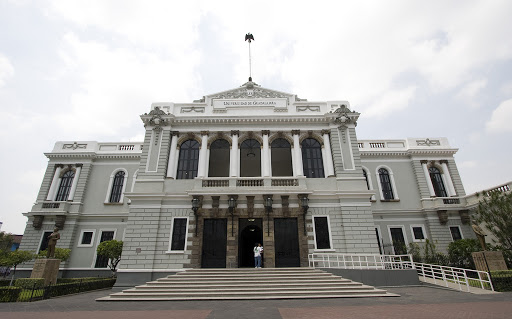 UdeG concluirá ciclo escolar de forma virtual y reprogramarán exámenes de&nbsp;admisión