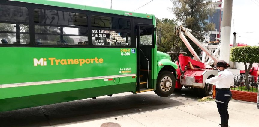 Retiran unidades de transporte porque sus conductores no usaban&nbsp;cubrebocas