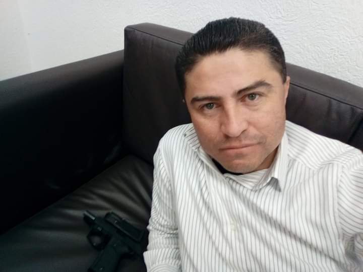 Policías de El Salto golpean a reportero de El&nbsp;Día