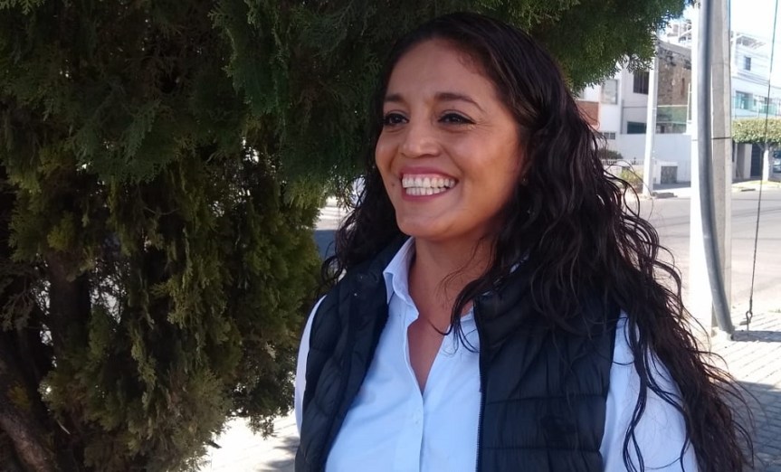 Yadira Aguiluz, una enfermera de Hagamos por la diputación del Distrito 7&nbsp;local