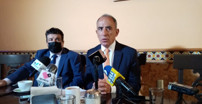 Hartos de tramitología inútil y cobros exagerados miembros de&nbsp;CONATRAM