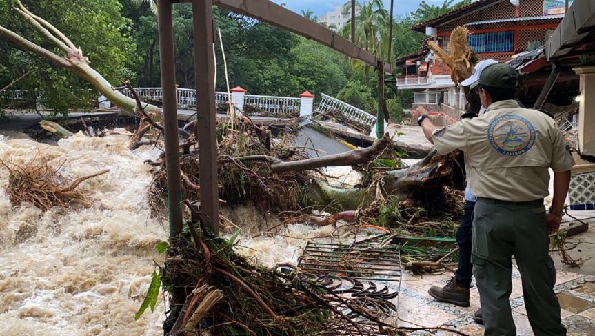 Cambio climático agrava fuerza de los huracanes:&nbsp;experto