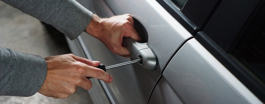 Alertan corporaciones de seguridad por nueva modalidad de robo de&nbsp;vehículos