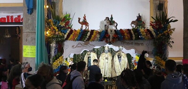 Acuden peregrinos a las festividades de los Reyes Magos de Cajititlán&nbsp;(Videos)