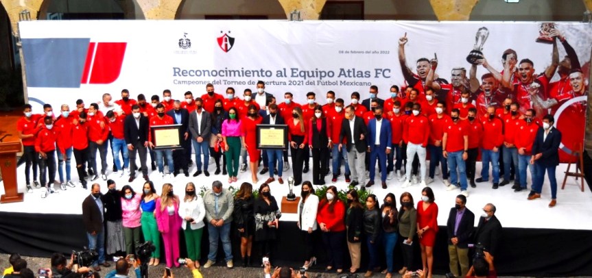 El Congreso se vistió de Rojo y&nbsp;Negro