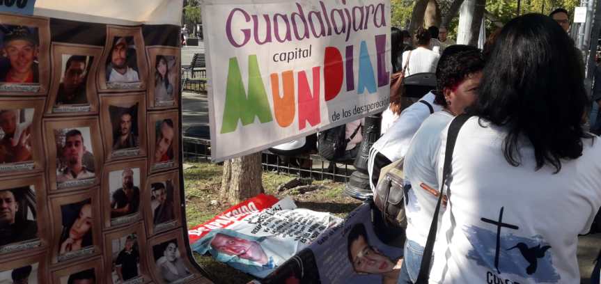 «Los diputados solo atienden temas en su beneficio, nada para desaparecidos»: Rodolfo&nbsp;Flores