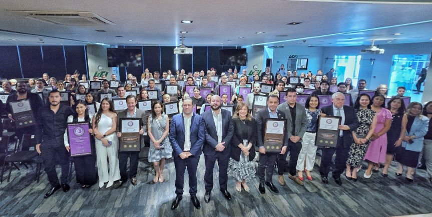 Reconocen la Secretaría de Trabajo e Industriales Jalisco a 105 empresas con los Distintivos Jalisco Responsable y Jalisco Sin&nbsp;Brechas