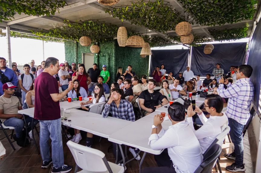 Habrá titulación gratuita para jóvenes de Guadalajara: Chema&nbsp;Martínez