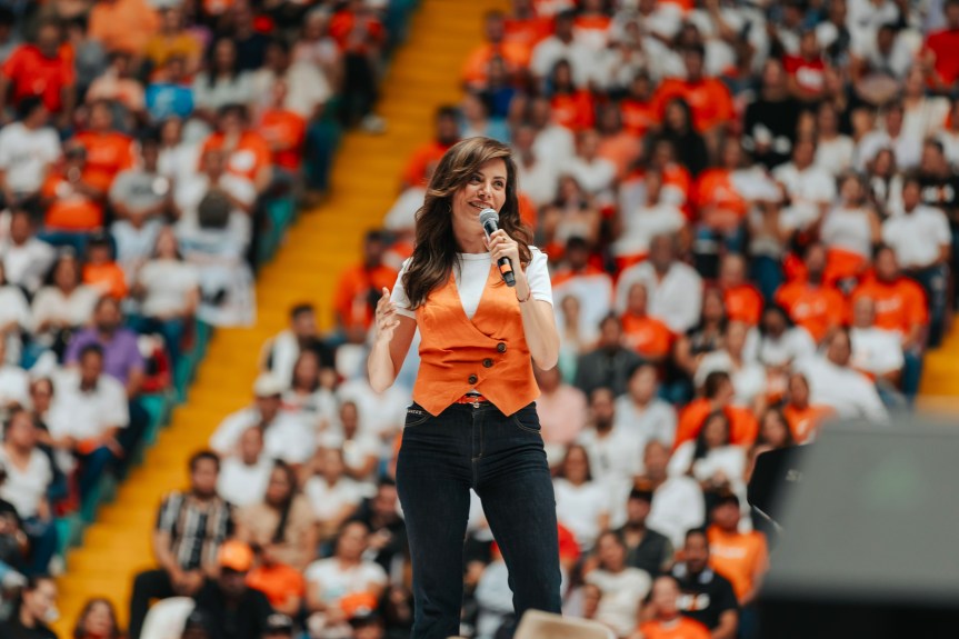 Verónica Delgadillo refuerza alianza con maestros de Guadalajara y&nbsp;Jalisco