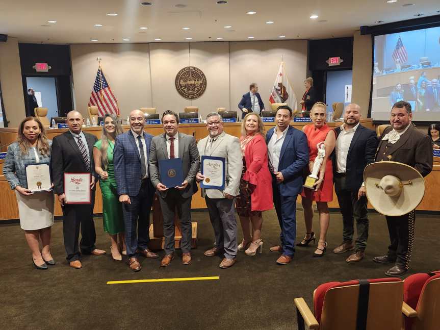 El Grullo Jalisco y Downey California firman acuerdo de hermanamiento 