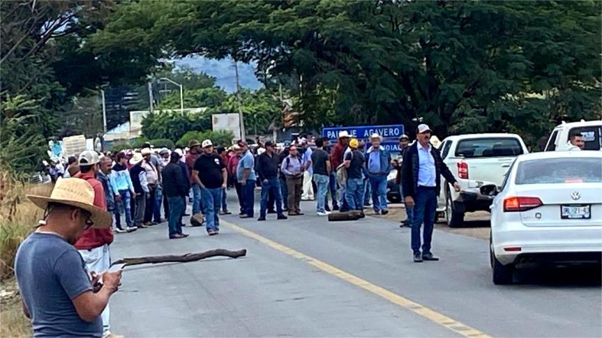 Tequileros denuncian extorsiones en la zona Valles por pseudo líderes&nbsp;agaveros