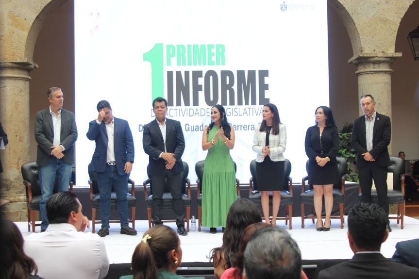 Brenda Carrera, rinda su primer informe de actividades legislativas 