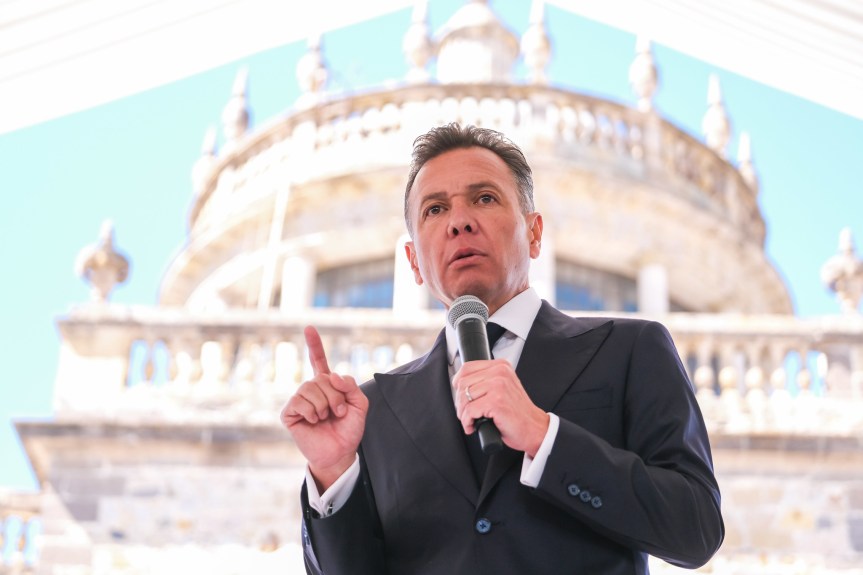 Pablo Lemus Navarro, rinde informe de actividades a un año de trabajar al estilo Jalisco  