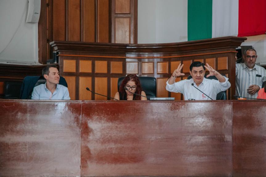 Chema Martínez propone programa municipal para acompañar bienestar emocional en jóvenes&nbsp;tapatíos.