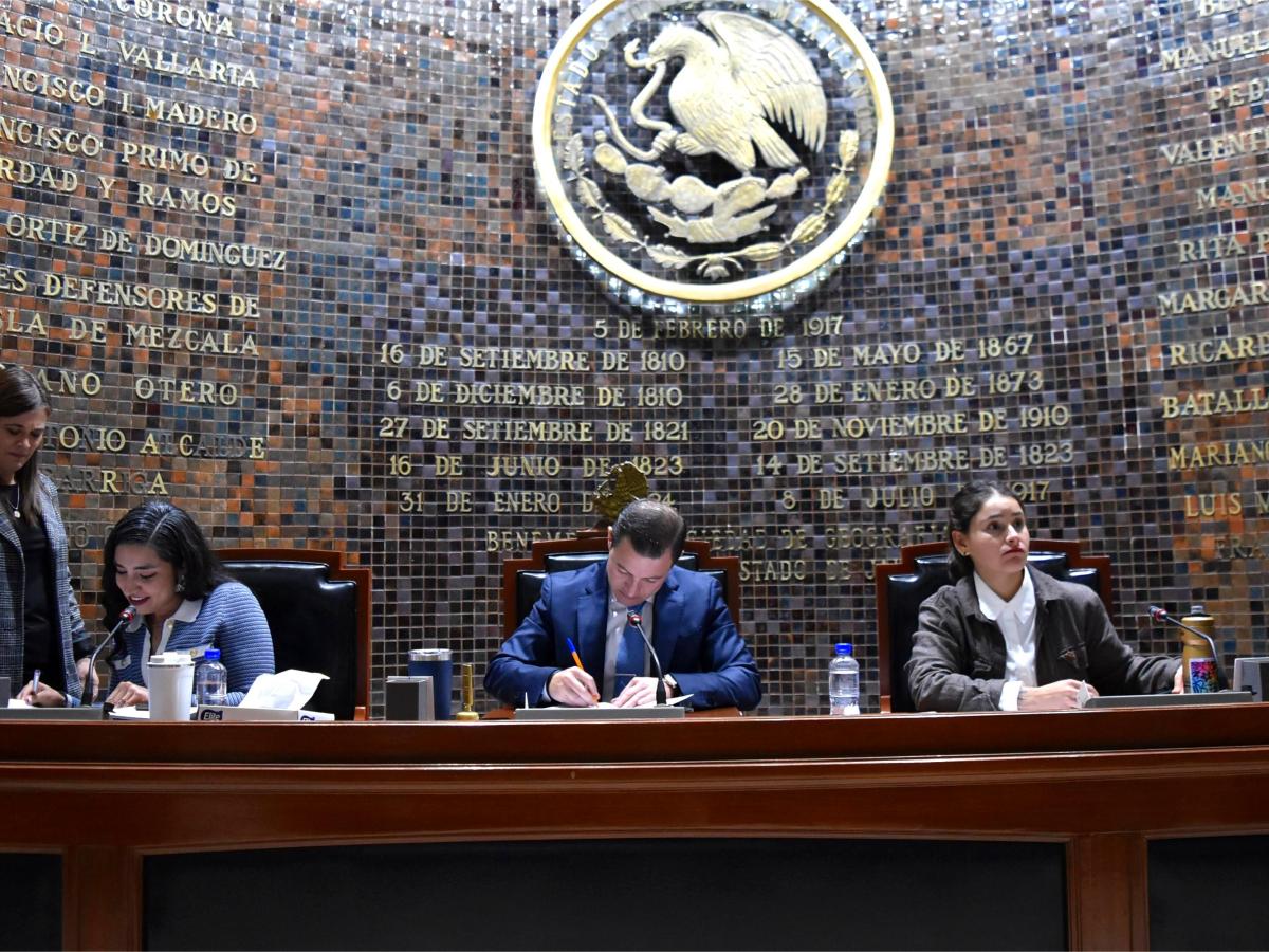 Ratifican al Auditor Superior del Estado y eligen a Magistrada del STJJ 