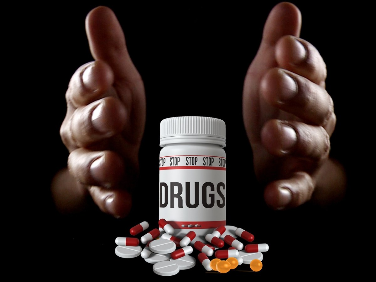 J. Jesús Esquivel nos presenta Los Cárteles&nbsp;Gringos