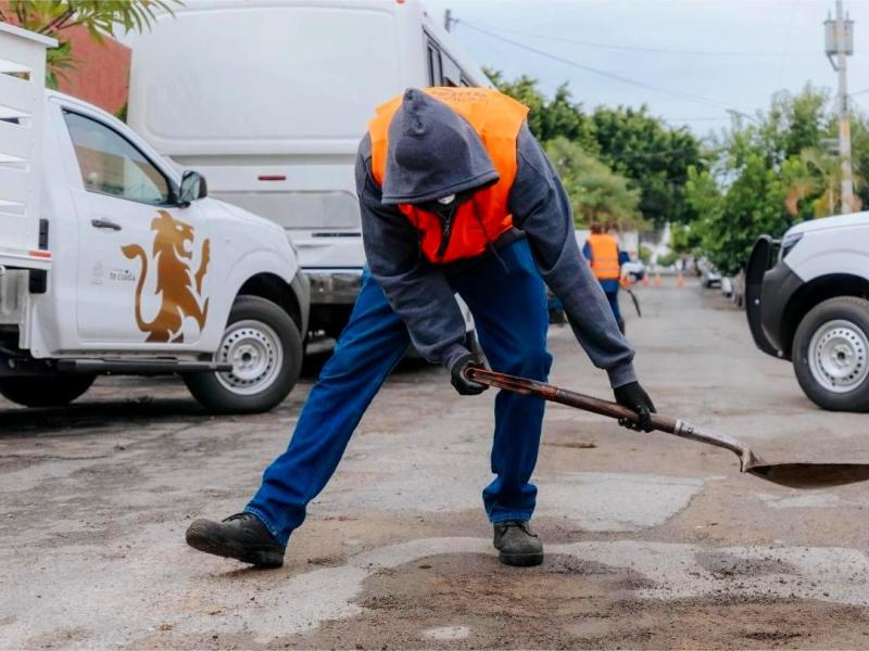 Guadalajara prepara operativo intensivo de bacheo previo al temporal de lluvias 