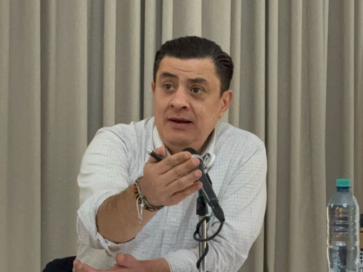 Chema Martínez rechaza concesión de espacio público a otra empresa en Colonia del&nbsp;Fresno