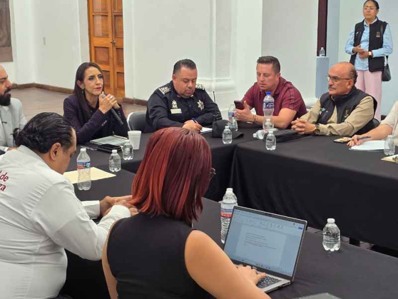 Sostiene Laura Imelda reunión con empresarias y empresarios del&nbsp;municipio