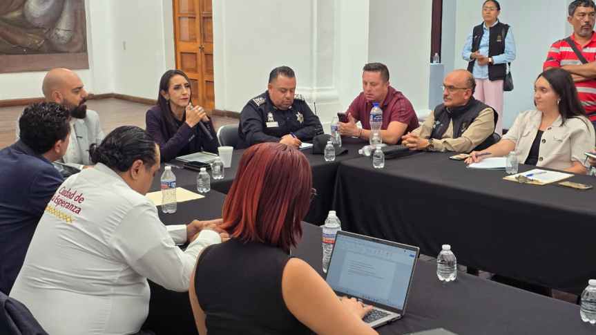 Sostiene Laura Imelda reunión con empresarias y empresarios del&nbsp;municipio