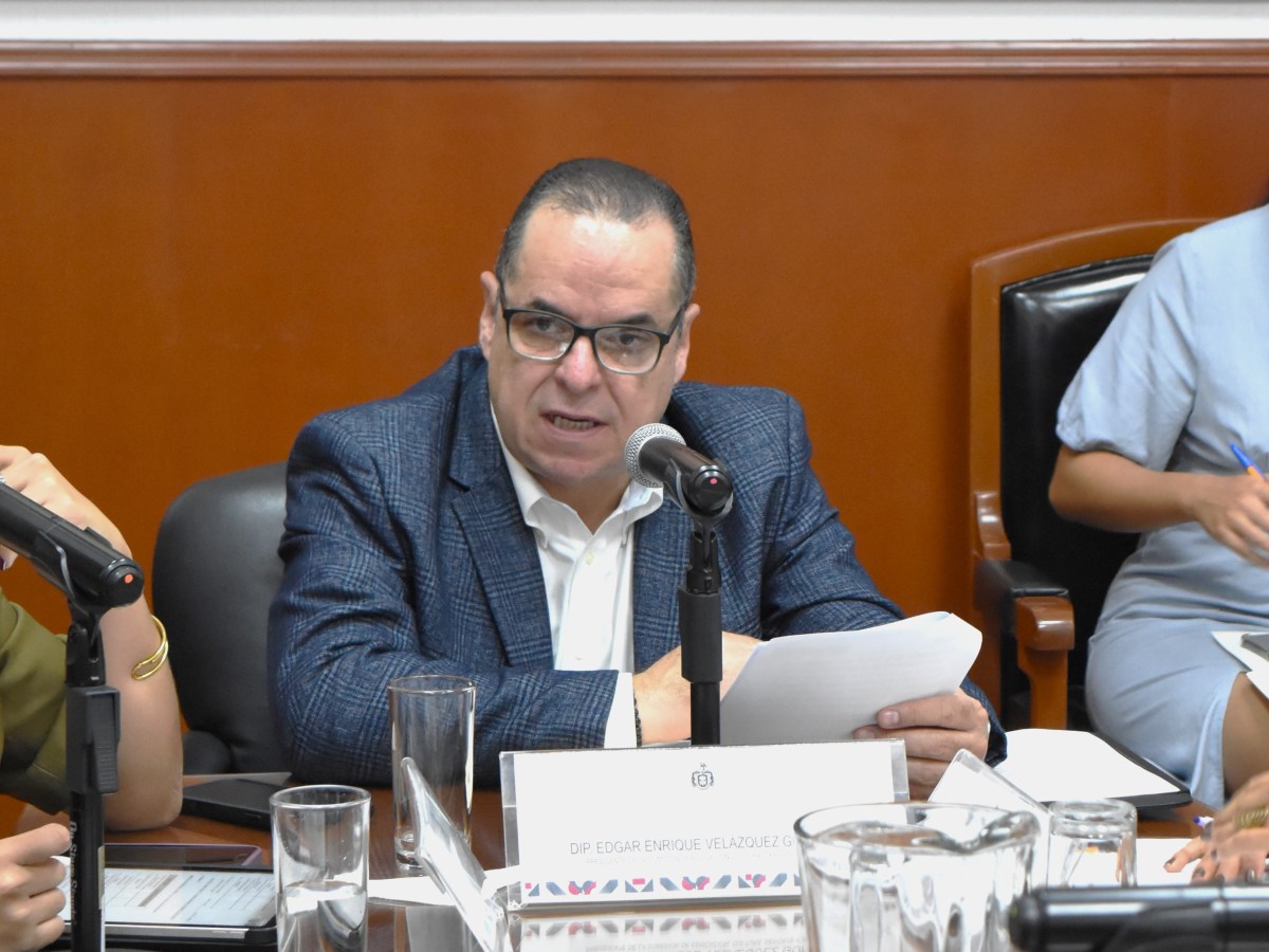 Enrique Velázquez insiste en que el SIAPA debe&nbsp;desaparecer