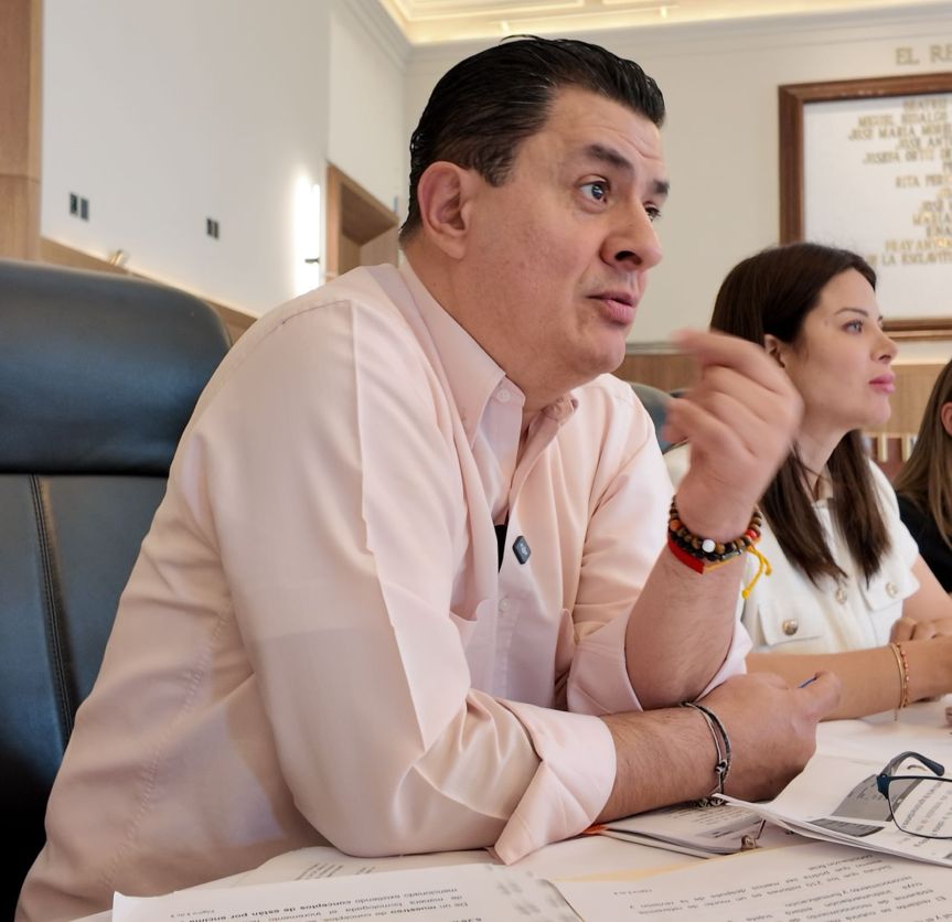 MC cobra más, perdona su propia deuda y no mejora servicios: Chema&nbsp;Martínez